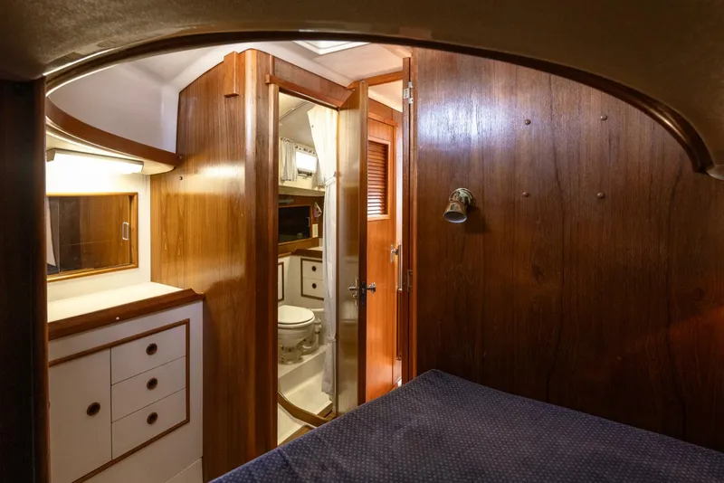 Slide: The Image of Nonsuch 30 1989 - 5429184