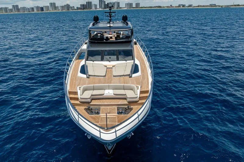 Slide: The Image of Princess Y95 Aerial - Bow/Foredeck - 5423594