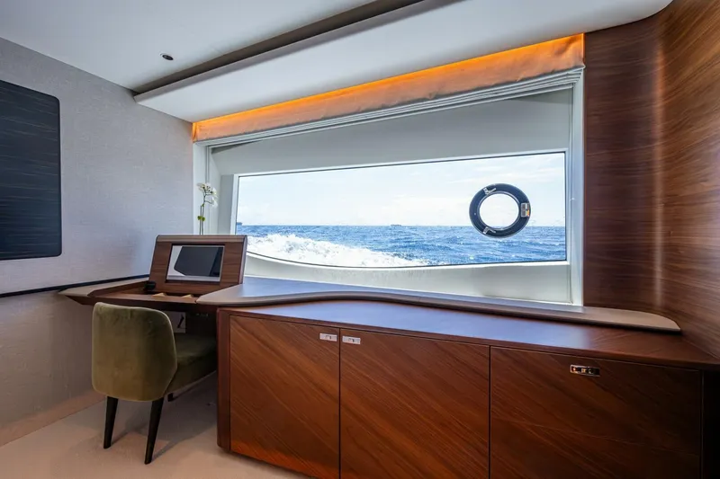 Slide: The Image of Princess Y95 Lower - Secondary Master Stateroom-Vanity/Desk - 5424175