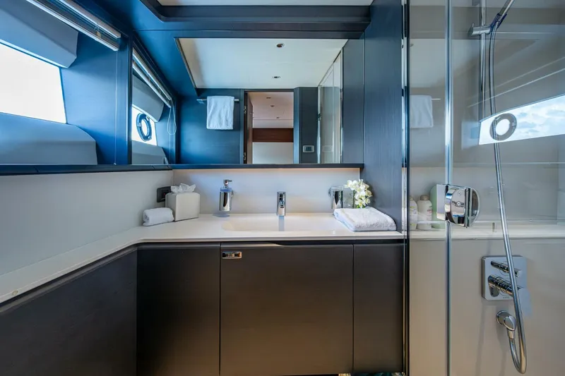 Slide: The Image of Princess Y95 Lower - Port Guest Stateroom - En Suite - 5424182