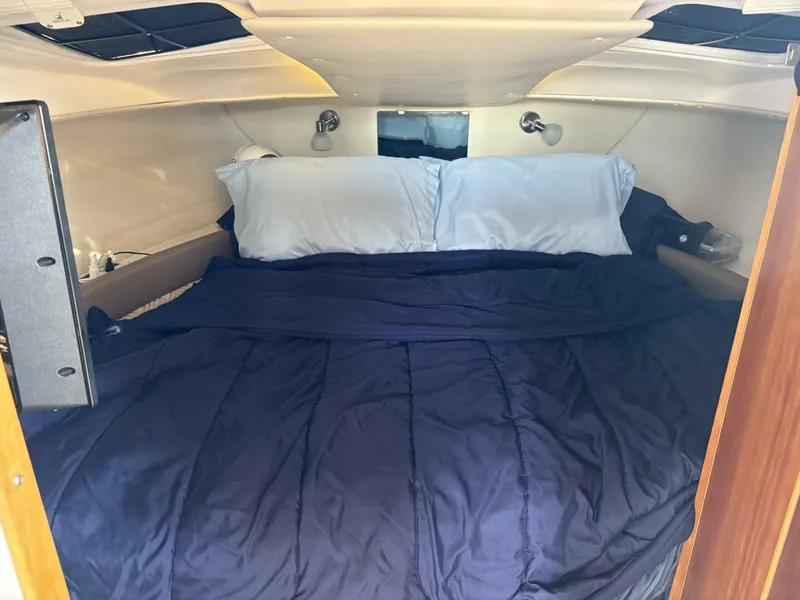 Slide: The Image of Cutwater C-24 Coupe 2022 - 5428114