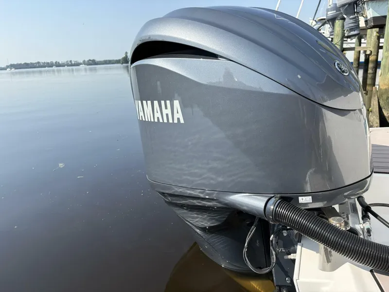 Slide: The Image of Cutwater C-24 Coupe 2022 - 5428127