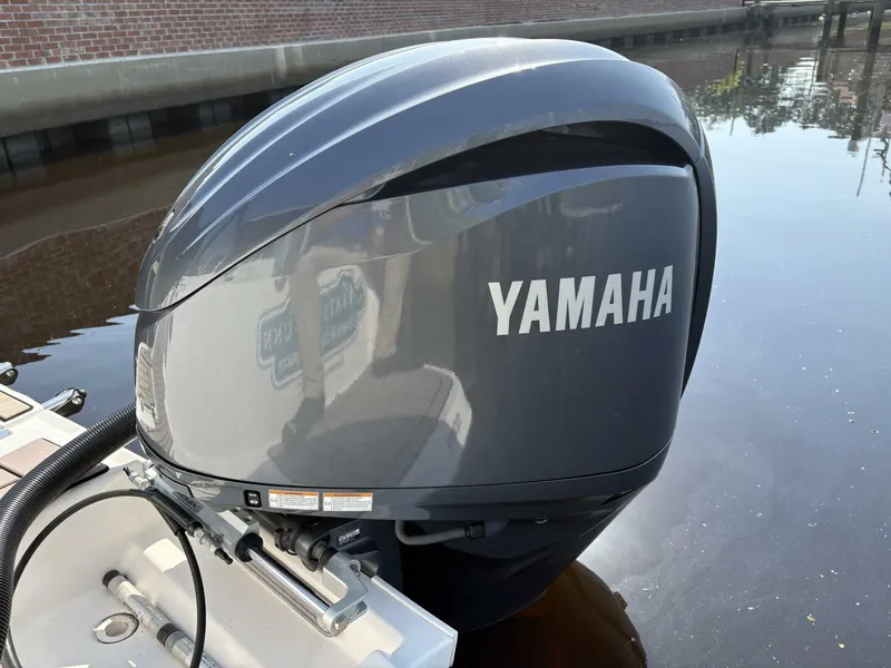 Slide: The Image of Cutwater C-24 Coupe 2022 - 5428128