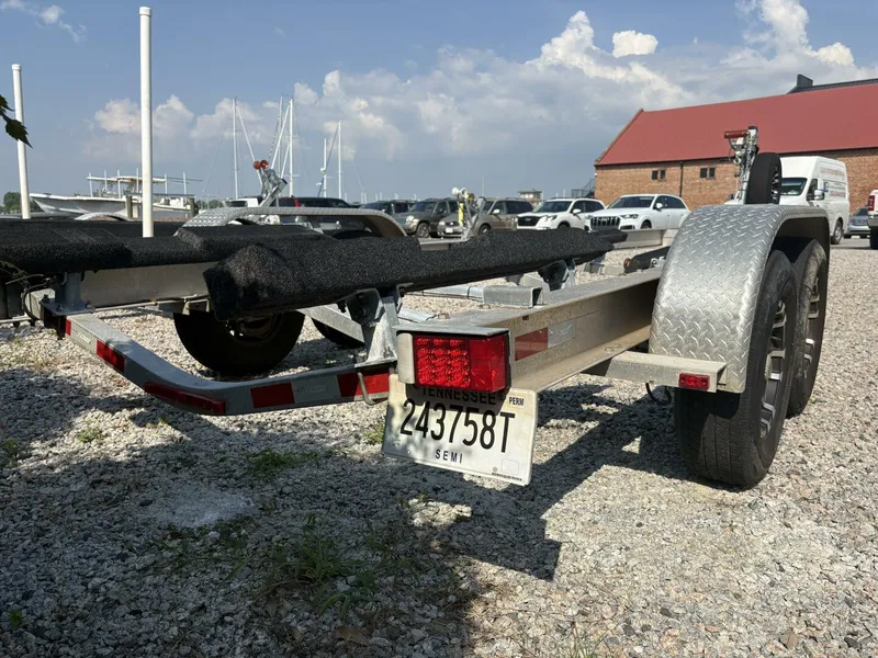 Slide: The Image of Cutwater C-24 Coupe 2022 - 5428133