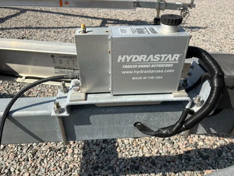 Slide: The Image of Cutwater C-24 Coupe 2022 - 5428134