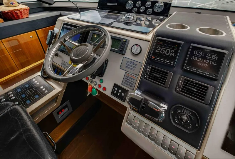 Slide: The Image of Fairline 65 Squadron 2013 - 5425114