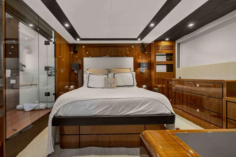 Slide: The Image of Fairline 65 Squadron 2013 - 5425122