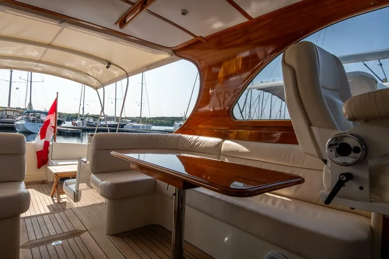 Slide: The Image of Hinckley Yachts Talaria 44 Express 2003 - 5425485