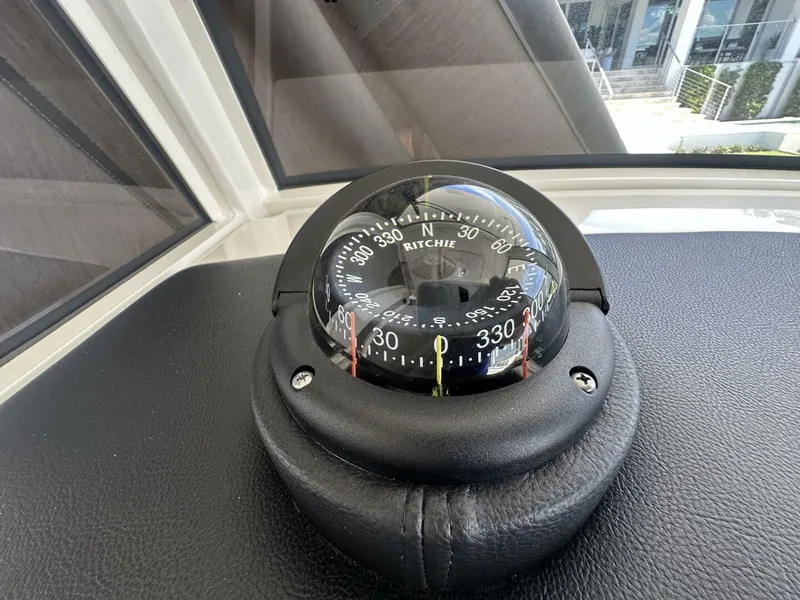 Slide: The Image of World Cat 280CCX 2024 - 5425553