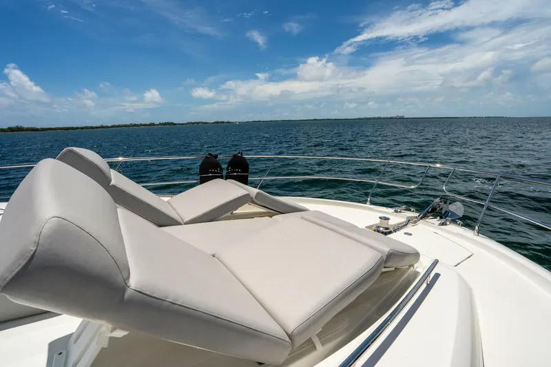 Slide: The Image of Prestige 520 2023 - 5499060