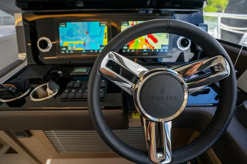 Slide: The Image of Prestige 520 2023 - 5499094