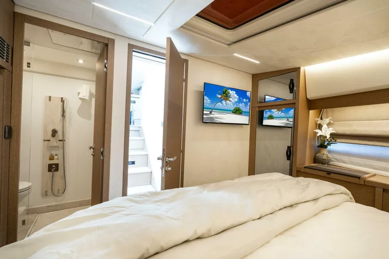 Slide: The Image of Prestige 520 2023 - 5499098