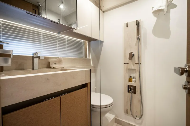 Slide: The Image of Prestige 520 2023 - 5499099