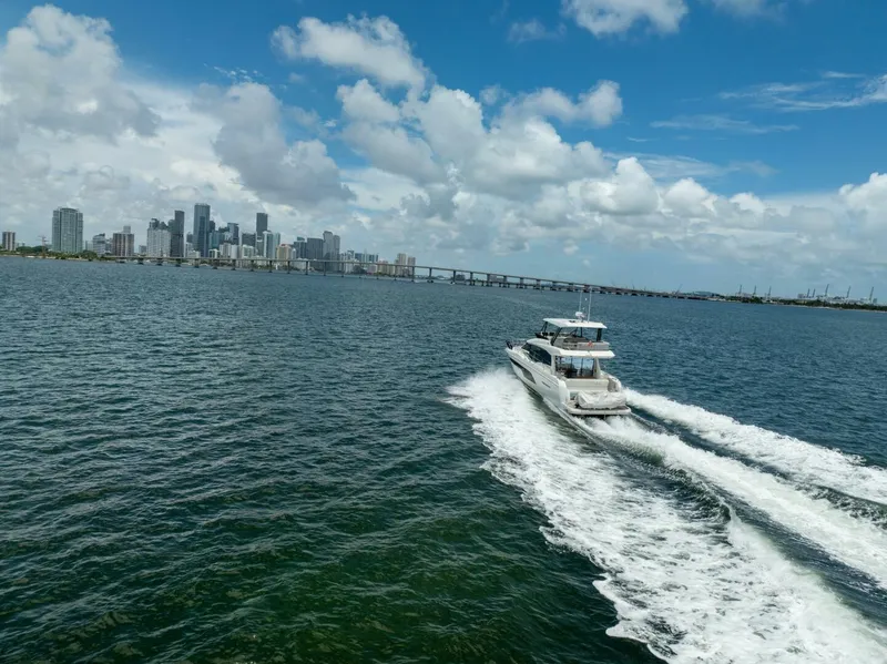 Slide: The Image of Prestige 520 2023 - 5498986