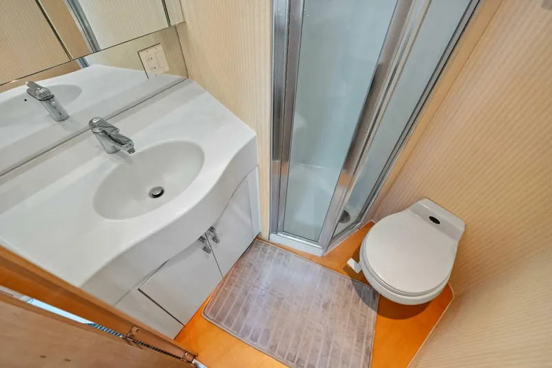 Slide: The Image of Hatteras Sport Fisherman 1998 - 5425974