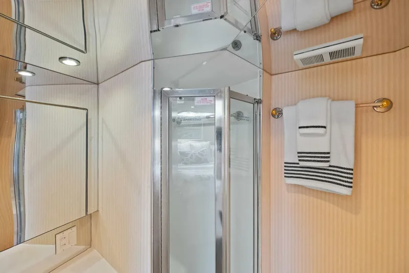 Slide: The Image of Hatteras Sport Fisherman 1998 - 5425975