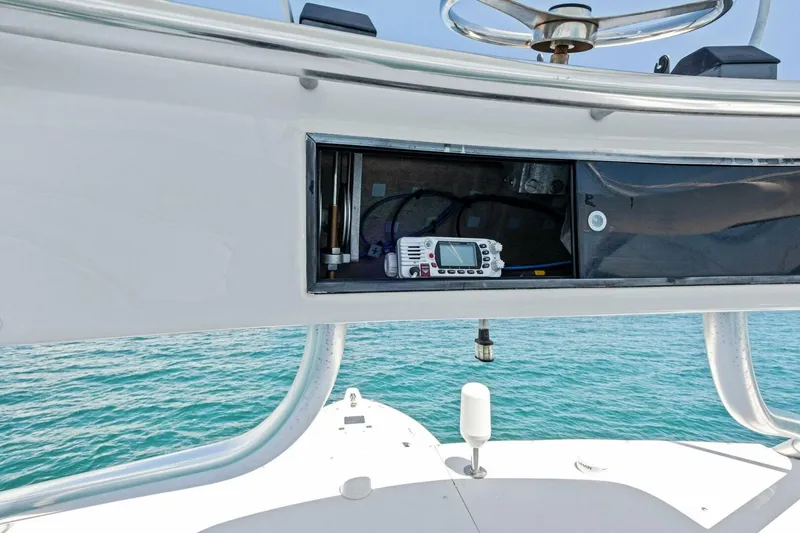 Slide: The Image of Hatteras Sport Fisherman 1998 - 5425934