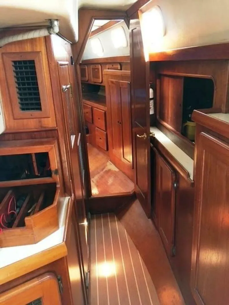 Slide: The Image of Morgan 43 1987 - 5426039