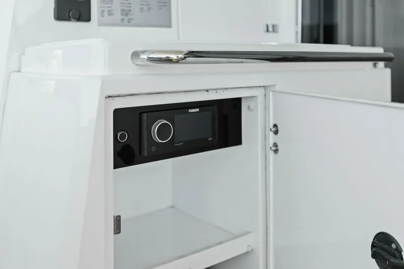 Slide: The Image of Sunseeker 73 Manhattan 2013 - 5426244