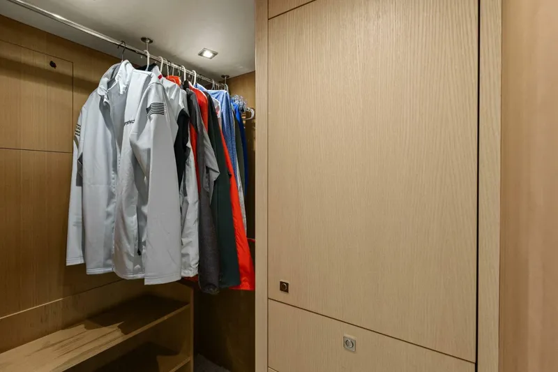 Slide: The Image of Sunseeker 73 Manhattan 2013 - 5426290