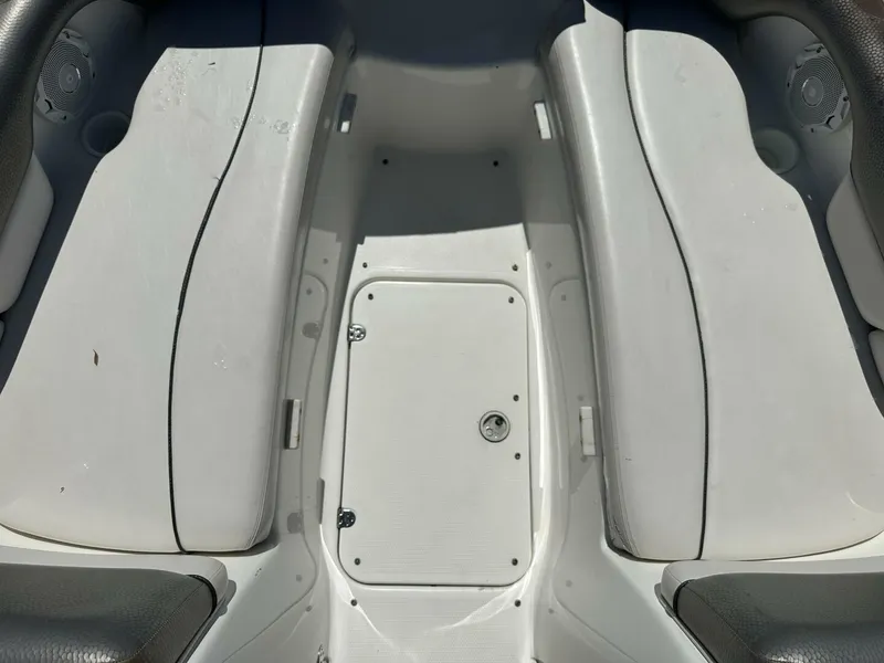 Slide: The Image of Yamaha 21 2011 - 5427830