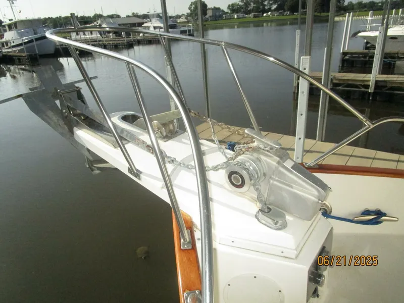 Slide: The Image of 36' Grand Banks anchor windlass2 - 5428149