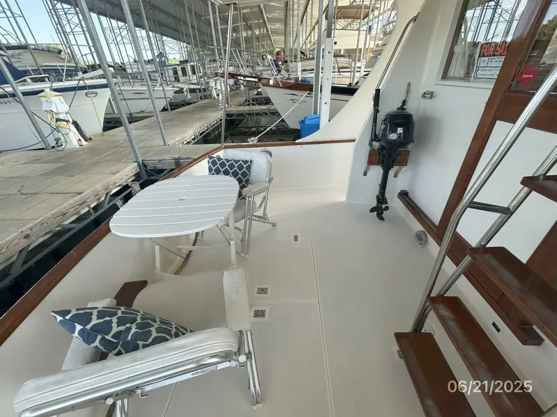 Slide: The Image of 36' Grand Banks aftdeck port - 5428145