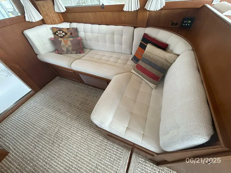 Slide: The Image of 36' Grand Banks salon port seating - 5428329