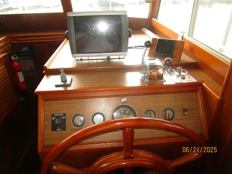 Slide: The Image of 36' Grand Banks lower helm3 - 5428304