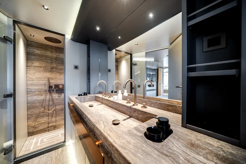 Slide: The Image of Azimut Magellano 30M 2026 - 5833285