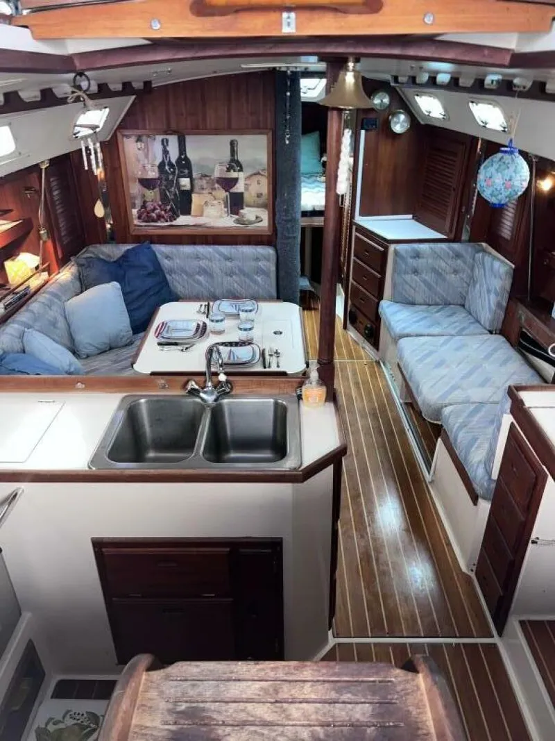 Slide: The Image of Catalina 36 1989 - 5428369