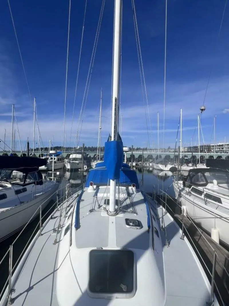 Slide: The Image of Catalina 36 1989 - 5428377