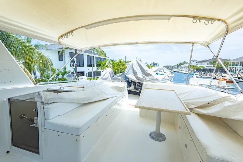 Slide: The Image of Viking Cockpit Motor Yacht 1990 - 7088478