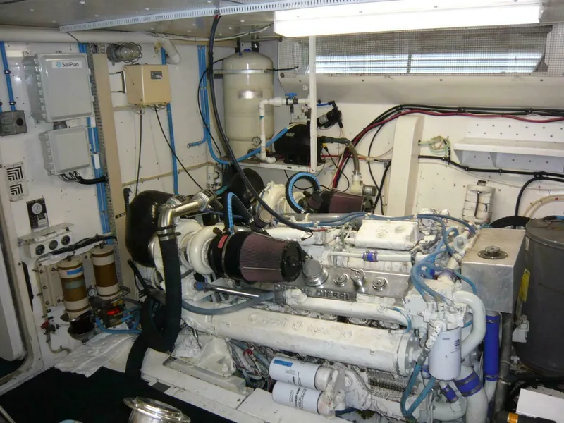 Slide: The Image of Viking Cockpit Motor Yacht 1990 - 5429102