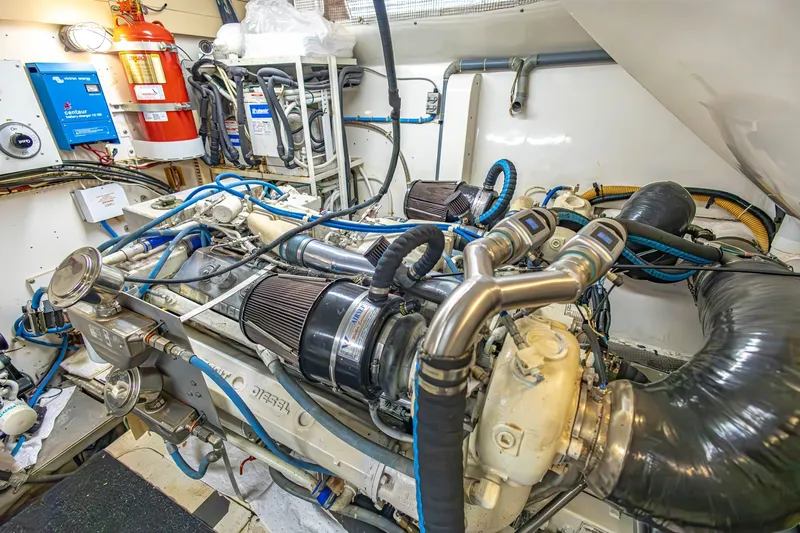 Slide: The Image of Viking Cockpit Motor Yacht 1990 - 7088453