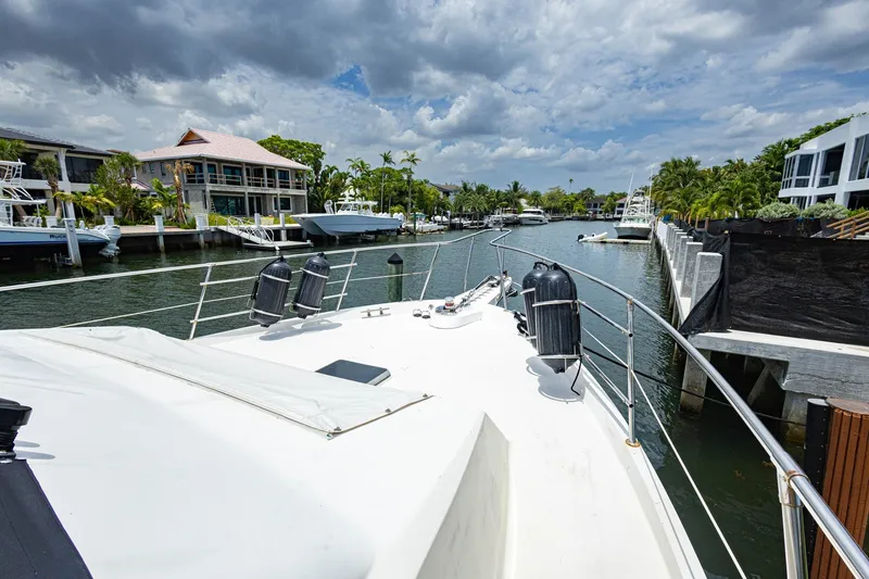 Slide: The Image of Viking Cockpit Motor Yacht 1990 - 7088495
