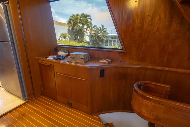 Slide: The Image of Viking Cockpit Motor Yacht 1990 - 7088425