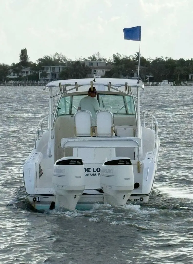 Slide: The Image of 2003 Pursuit 3070 Offshore Center Console - 5428800