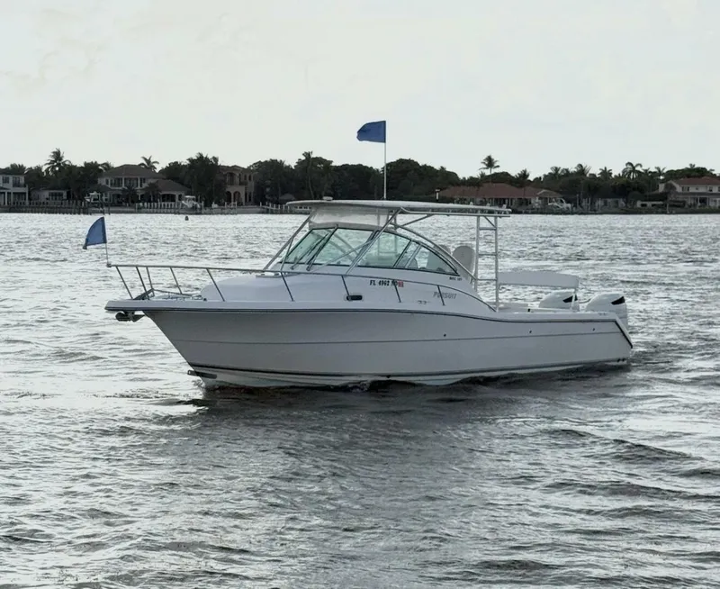 Slide: The Image of 2003 Pursuit 3070 Offshore Center Console - 5428801