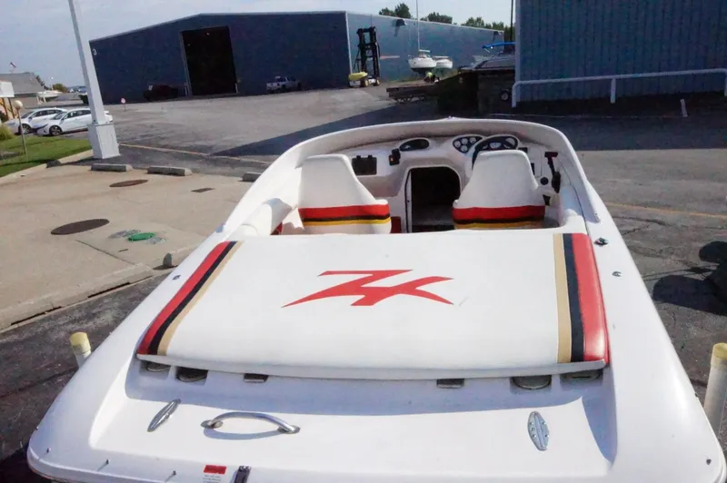 Slide: The Image of Donzi 220 ZX 1998 - 5560068