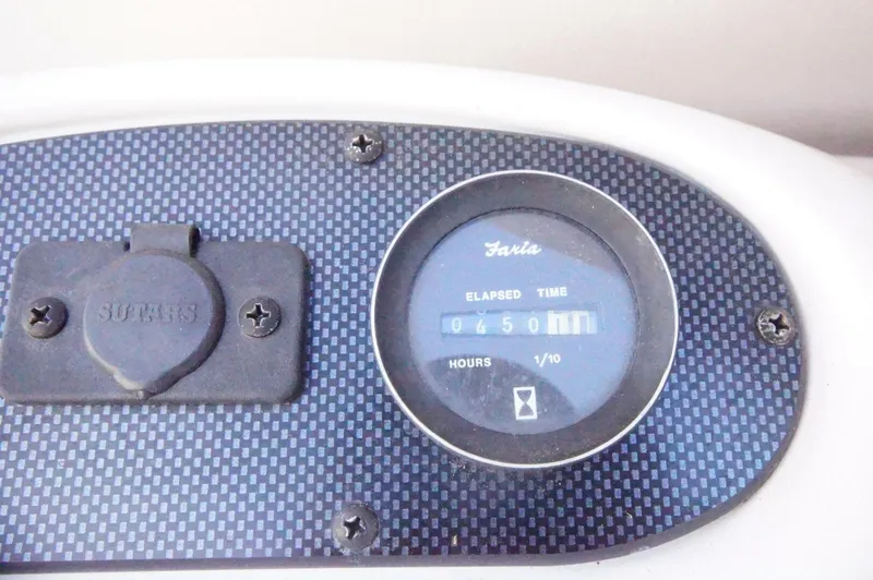 Slide: The Image of Donzi 220 ZX 1998 - 5560071