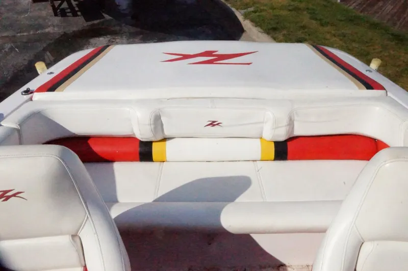 Slide: The Image of Donzi 220 ZX 1998 - 5560073