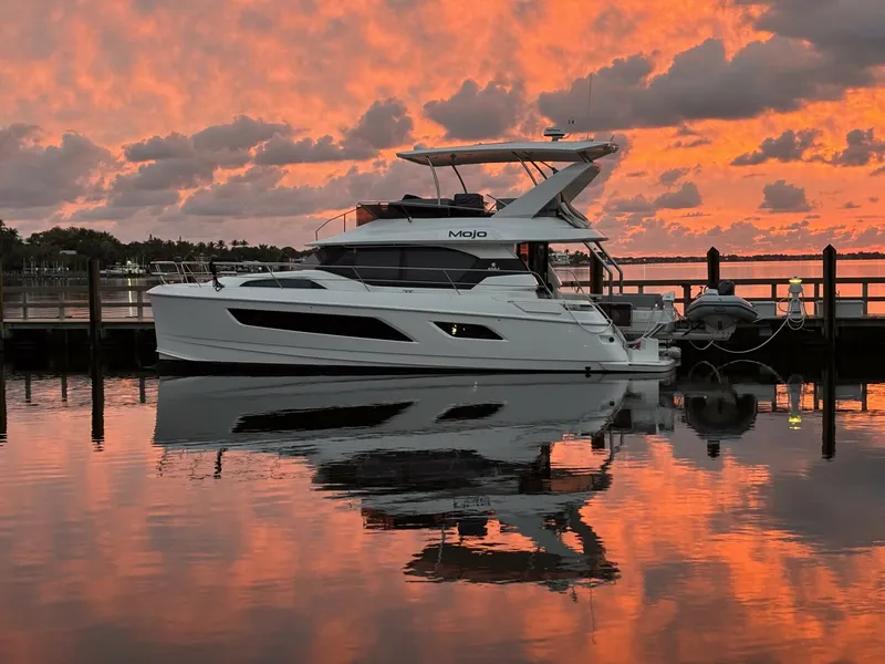 Slide: The Image of Aquila 44 2020 - 5429730