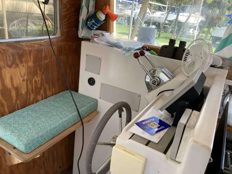 Slide: The Image of Catalac 9 Meter 1976 - 5430496