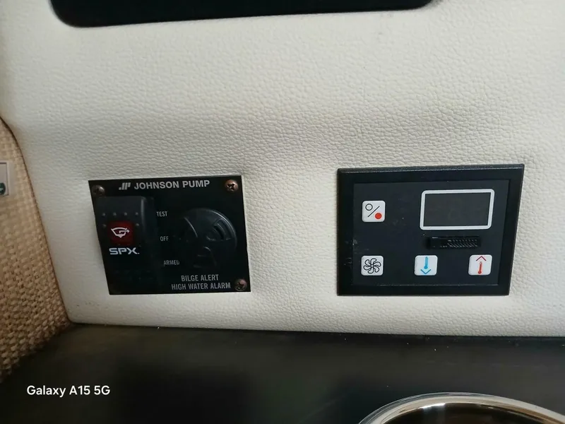 Slide: The Image of Cobalt R35 2018 - 5431281