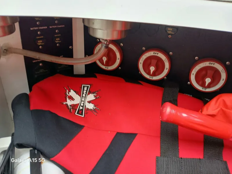 Slide: The Image of Cobalt R35 2018 - 5431284