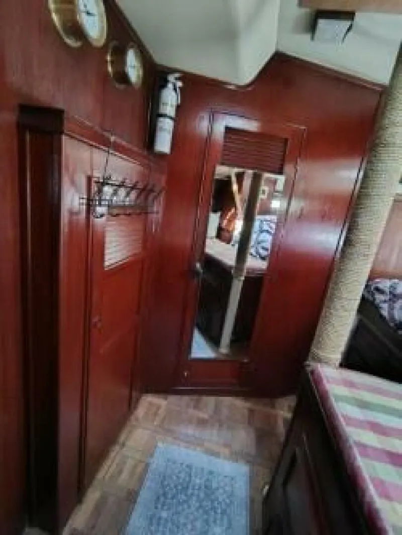 Slide: The Image of Irwin 52 1979 - 5431663