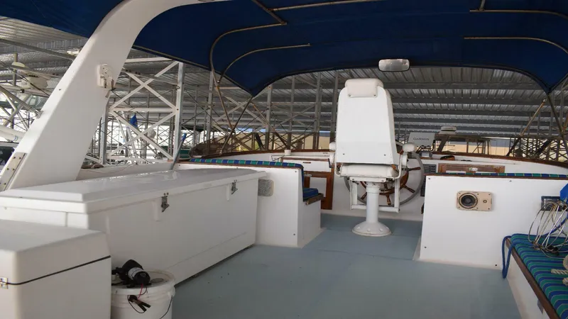 Slide: The Image of DeFever 44 1984 - 5483758