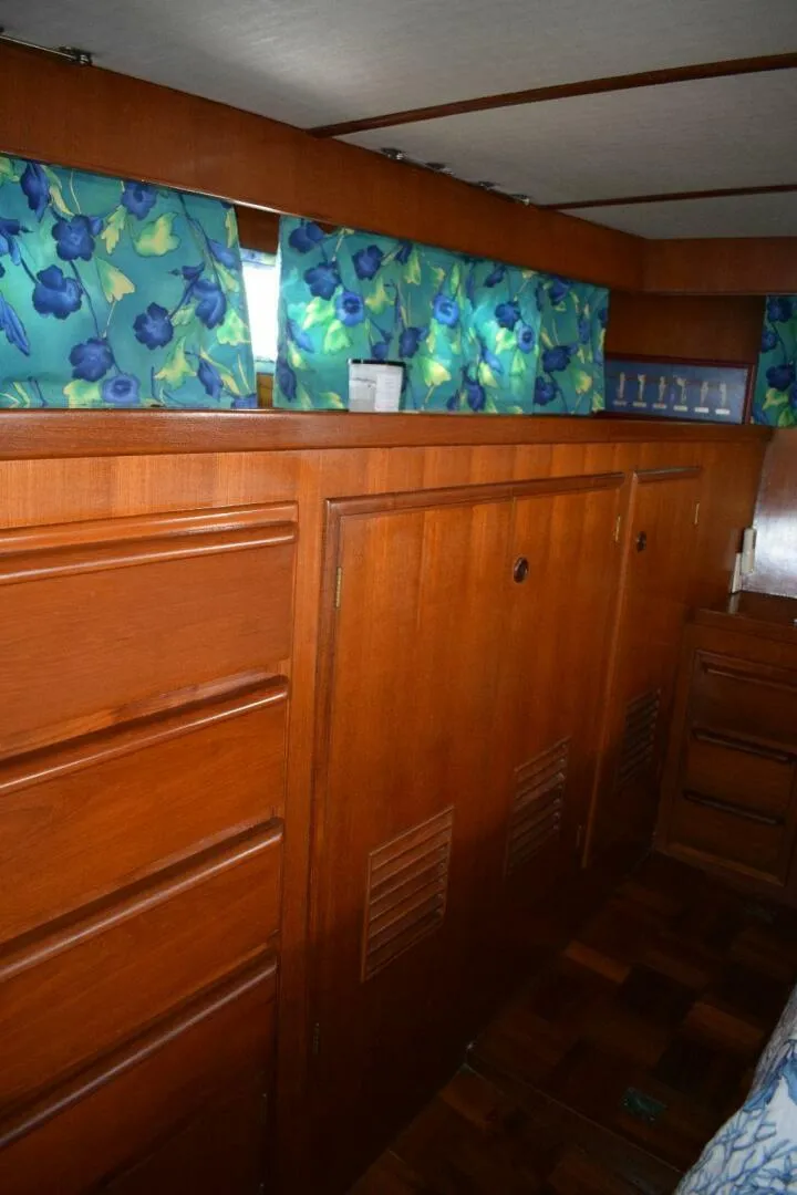 Slide: The Image of 1 47 - 5483782