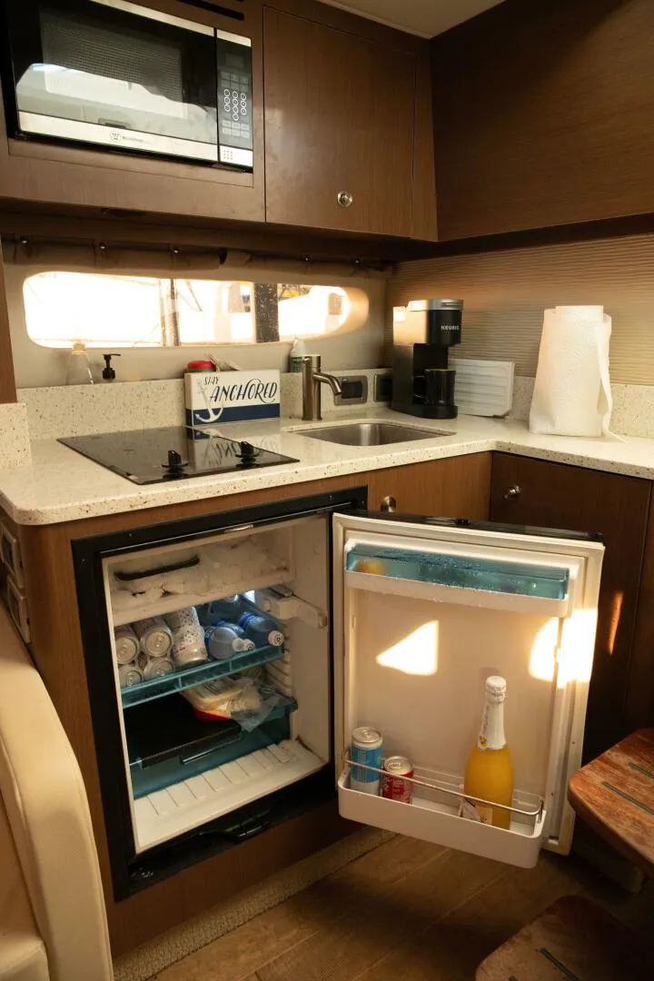 Slide: The Image of Sea Ray 350 Sundancer 2016 - 5566168